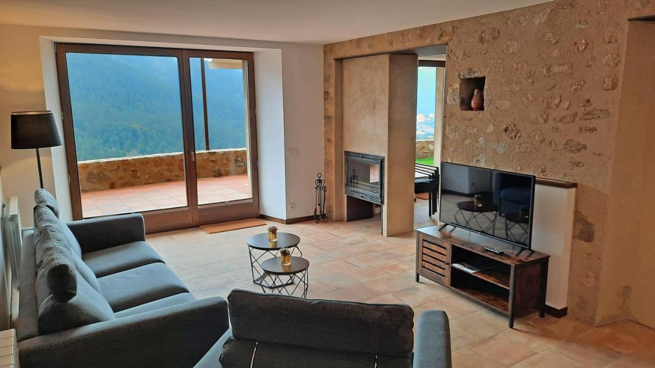El Guitart - Turisme Rural Guest House Рипол Стая снимка